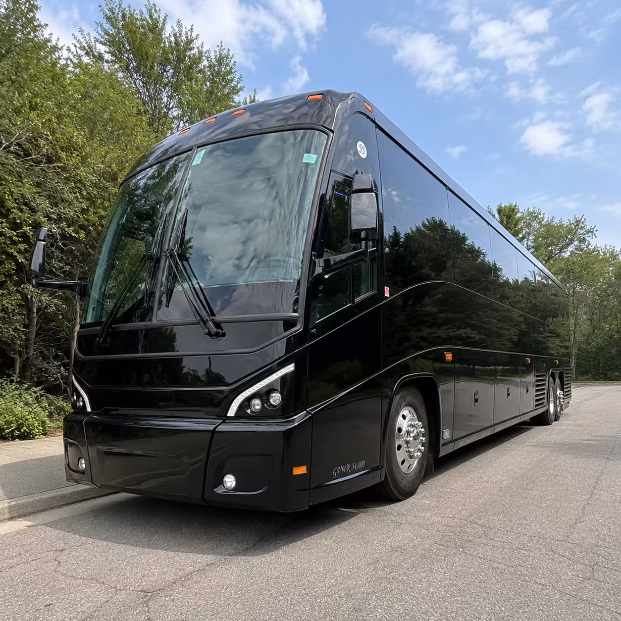 long distance bus rentals from plymouth to chicago