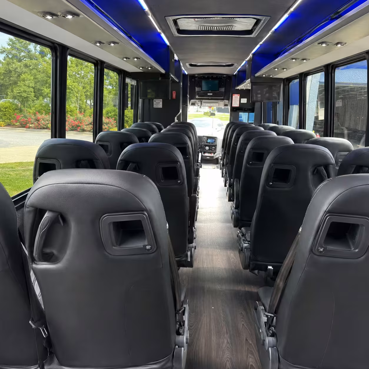 plymouth 30 passenger minibus rental