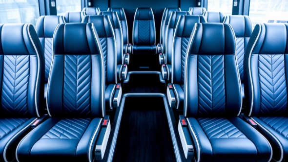 plymouth 30 passenger minibus rental